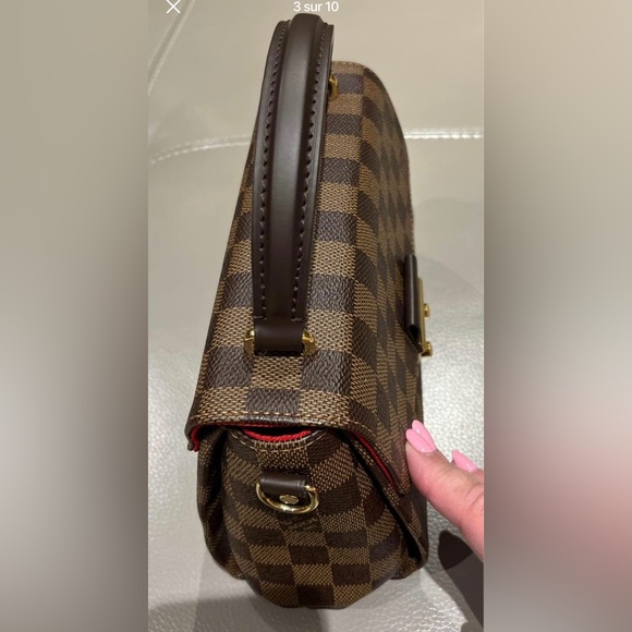 SOLD.  croissette louis vuitton - Picture 3 of 7